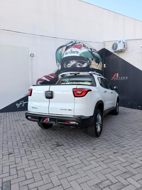 FIAT Toro 2.0 16V 4P VOLCANO 4WD TURBO DIESEL AUTOM�TICO, Foto 4
