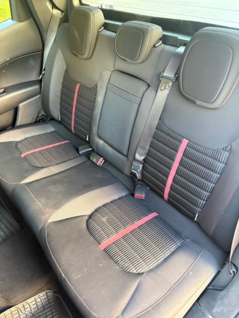 FIAT Toro 2.0 16V 4P 4WD FREEDOM TURBO DIESEL  AUTOM�TICO, Foto 7