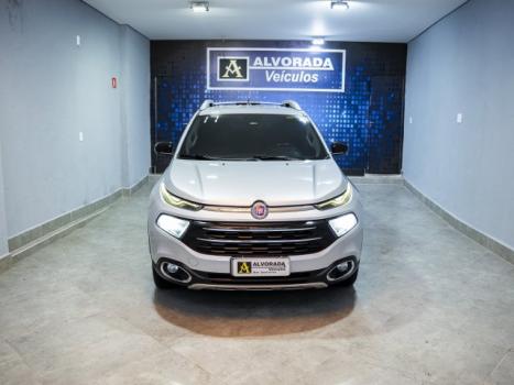 FIAT Toro 2.0 16V 4P VOLCANO 4WD TURBO DIESEL AUTOM�TICO, Foto 2