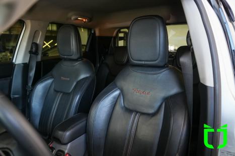 FIAT Toro 2.0 16V 4P VOLCANO 4WD TURBO DIESEL AUTOM�TICO, Foto 19
