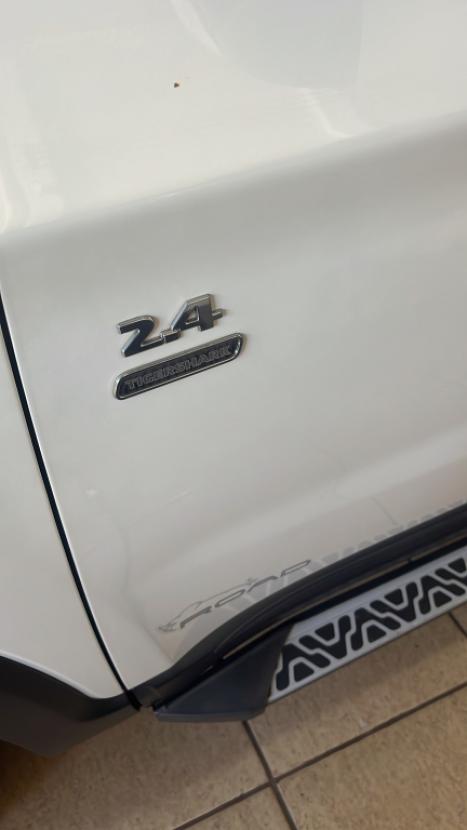 FIAT Toro 2.4 16V 4P FREEDOM MULTIAIR FLEX AUTOM�TICO, Foto 2