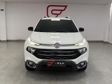 FIAT Toro 2.4 16V 4P MULTIAIR FLEX VOLCANO AUTOMÁTICO, Foto 3