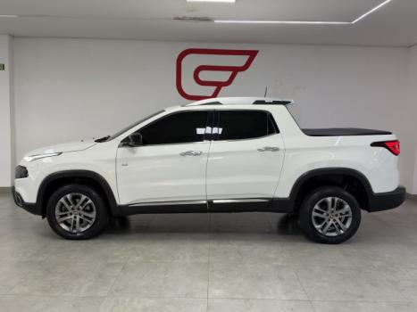 FIAT Toro 2.4 16V 4P MULTIAIR FLEX VOLCANO AUTOMÁTICO, Foto 4