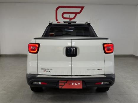 FIAT Toro 2.4 16V 4P MULTIAIR FLEX VOLCANO AUTOMÁTICO, Foto 16