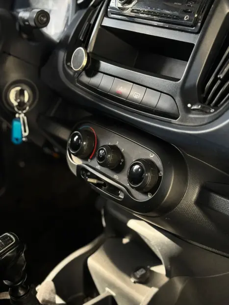 FIAT Uno 1.0 4P FLEX ATTRACTIVE, Foto 7