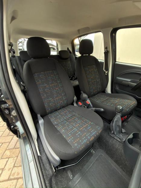 FIAT Uno 1.0 4P FLEX EVO VIVACE CELEBRATION, Foto 10