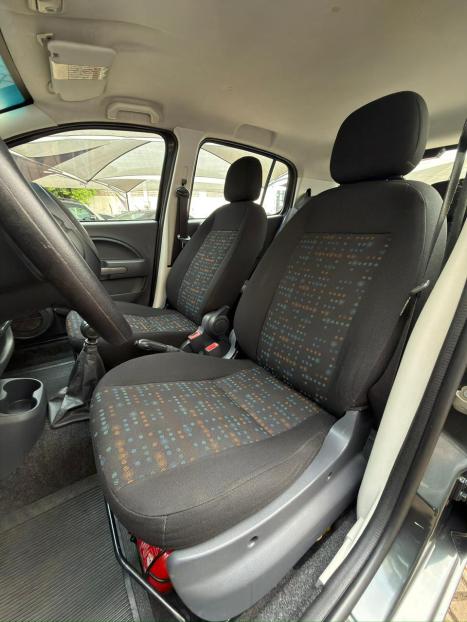 FIAT Uno 1.0 4P FLEX EVO VIVACE CELEBRATION, Foto 20