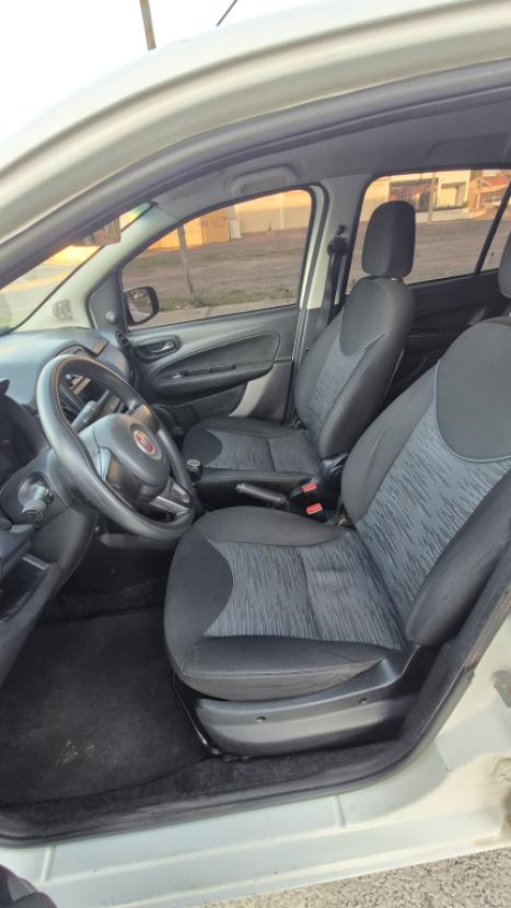 FIAT Uno 1.0 4P FLEX EVO ATTRACTIVE, Foto 8