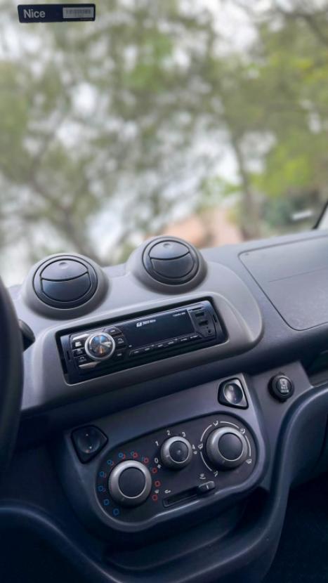 FIAT Uno 1.0 4P FLEX VIVACE, Foto 6