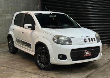 FIAT Uno 1.4 4P FLEX SPORTING, Foto 4