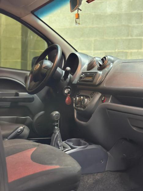 FIAT Uno 1.4 4P FLEX SPORTING, Foto 8