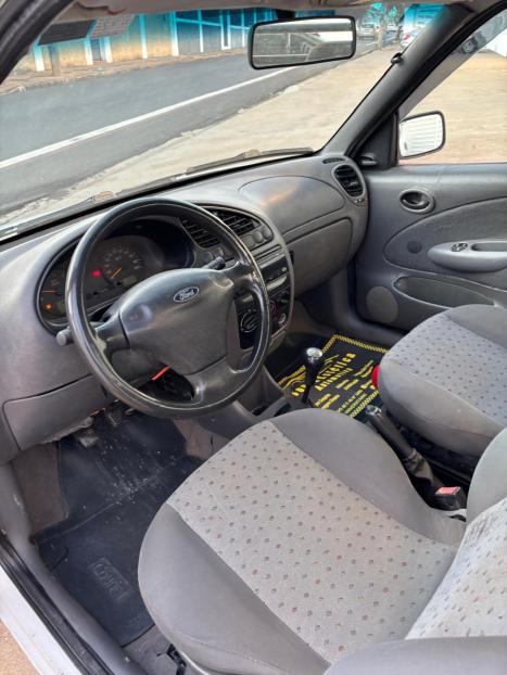 FORD Courier 1.6 FLEX L, Foto 4