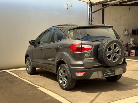 FORD Ecosport 1.5 12V 4P TI-VCT FLEX FREESTYLE, Foto 6 FORD Ecosport 1.5 12V 4P TI-VCT FLEX FREESTYLE, Foto 6