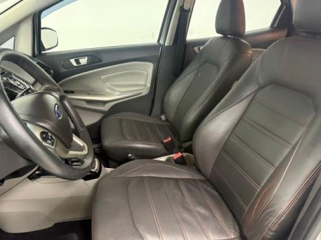 FORD Ecosport 2.0 16V 4P FLEX TITANIUM POWERSHIFT AUTOMÁTICO, Foto 5 FORD Ecosport 2.0 16V 4P FLEX TITANIUM POWERSHIFT AUTOMÁTICO, Foto 5