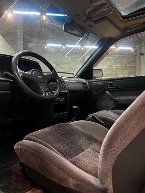 FORD Escort 2.0 XR3, Foto 11 FORD Escort 2.0 XR3, Foto 11