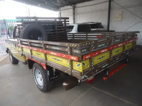 FORD F-1000 3.9 CABINE SIMPLES DIESEL, Foto 5 FORD F-1000 3.9 CABINE SIMPLES DIESEL, Foto 5