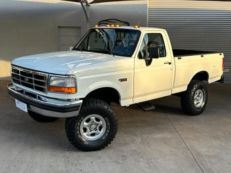 FORD F-1000 4.9 I XLT CABINE SIMPLES, Foto 3