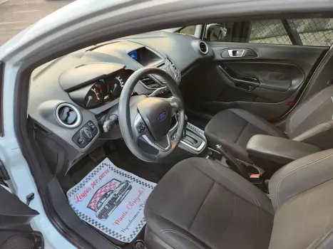 FORD Fiesta Hatch 1.6 16V 4P SE FLEX AUTOMÁTICO, Foto 8 FORD Fiesta Hatch 1.6 16V 4P SE FLEX AUTOMÁTICO, Foto 8