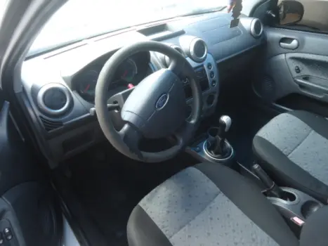 FORD Fiesta Hatch 1.0 4P SE FLEX, Foto 4