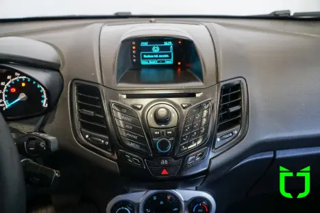 FORD Fiesta Hatch 1.6 16V 4P FLEX SE POWERSHIFT AUTOMTICO, Foto 9