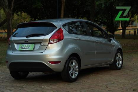 FORD Fiesta Hatch 1.5 16V 4P SE FLEX, Foto 9