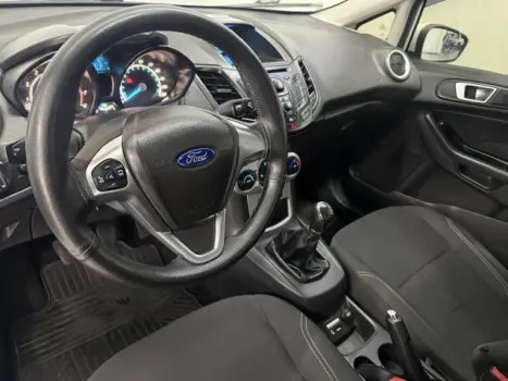 FORD Fiesta Hatch 1.6 16V 4P SE FLEX, Foto 8