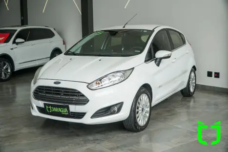 FORD Fiesta Hatch 1.6 16V 4P FLEX TITANIUM POWERSHIFT AUTOM�TICO, Foto 3