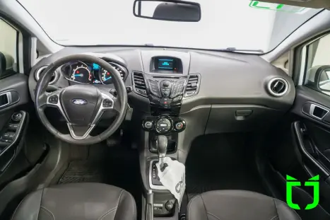 FORD Fiesta Hatch 1.6 16V 4P FLEX TITANIUM POWERSHIFT AUTOM�TICO, Foto 9