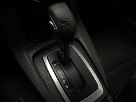 FORD Fiesta Hatch 1.6 4P FLEX TITANIUM POWERSHIFT AUTOM�TICO, Foto 14