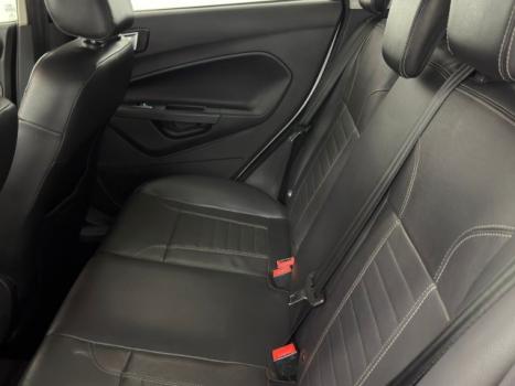 FORD Fiesta Hatch 1.6 4P FLEX TITANIUM POWERSHIFT AUTOM�TICO, Foto 15