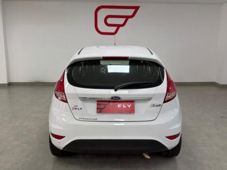 FORD Fiesta Hatch 1.6 4P FLEX TITANIUM POWERSHIFT AUTOM�TICO, Foto 16