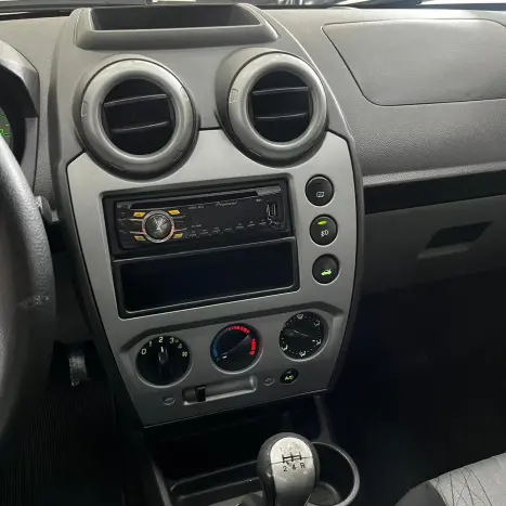 FORD Fiesta Hatch 1.6 4P FLEX, Foto 12
