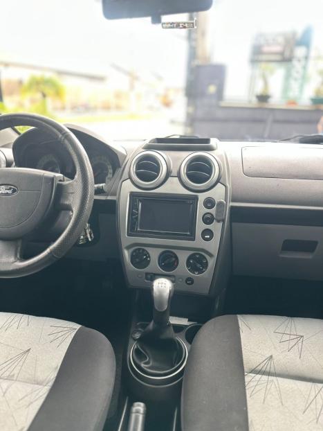 FORD Fiesta Hatch 1.6 4P CLASS FLEX, Foto 7