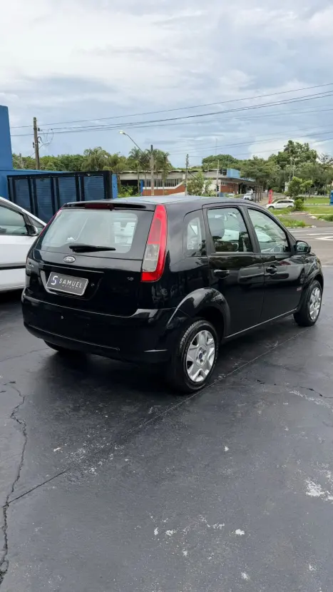 FORD Fiesta Hatch 1.6 4P CLASS FLEX, Foto 4