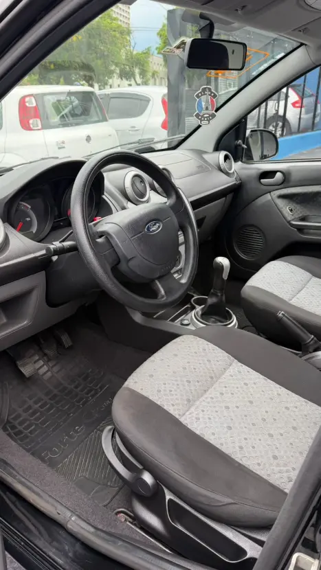 FORD Fiesta Hatch 1.6 4P CLASS FLEX, Foto 8