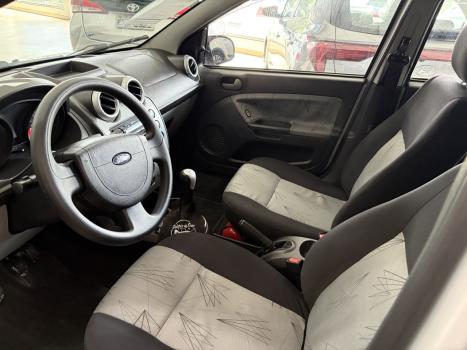 FORD Fiesta Hatch 1.6 4P CLASS FLEX, Foto 2