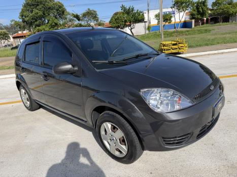 FORD Fiesta Hatch 1.6 4P FLEX, Foto 1