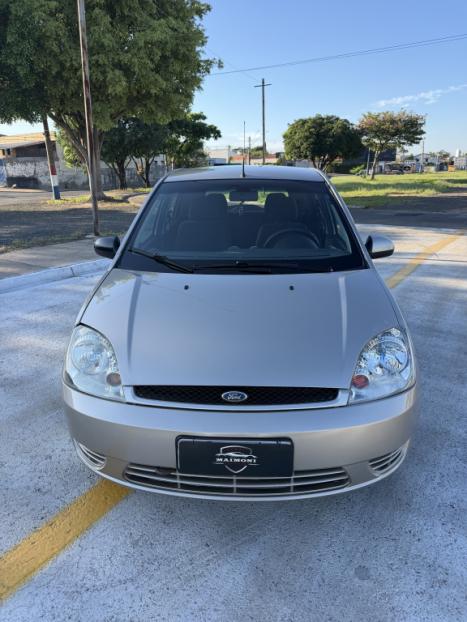 FORD Fiesta Hatch 1.6 4P FLEX, Foto 5