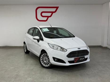 FORD Fiesta Hatch 1.6 4P FLEX TITANIUM POWERSHIFT AUTOM�TICO, Foto 1
