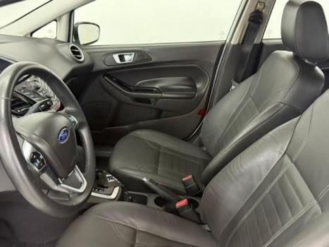 FORD Fiesta Hatch 1.6 4P FLEX TITANIUM POWERSHIFT AUTOM�TICO, Foto 4
