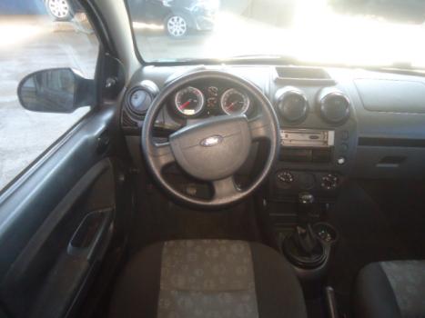 FORD Fiesta Hatch 1.0 4P FLEX, Foto 4