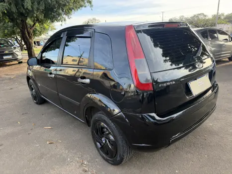 FORD Fiesta Hatch 1.6 4P CLASS FLEX, Foto 6