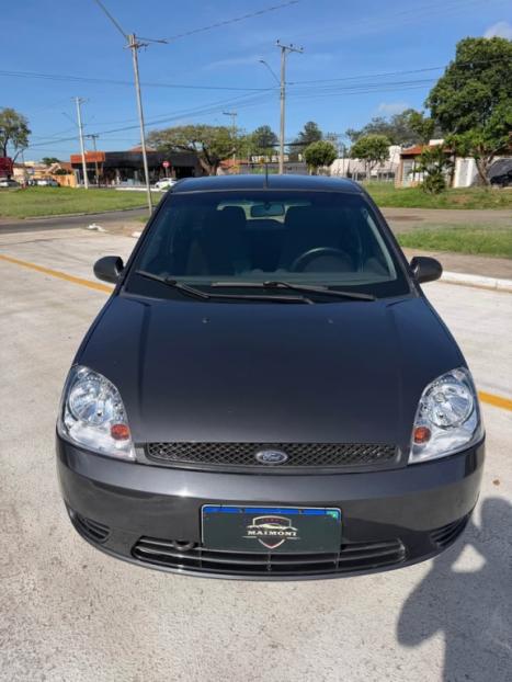FORD Fiesta Hatch 1.6 4P, Foto 3