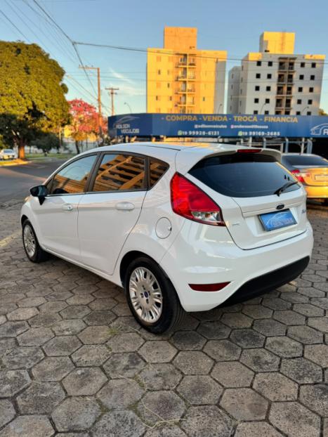FORD Fiesta Hatch 1.5 16V 4P S FLEX, Foto 6