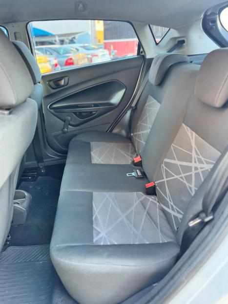 FORD Fiesta Hatch 1.5 16V 4P S FLEX, Foto 8