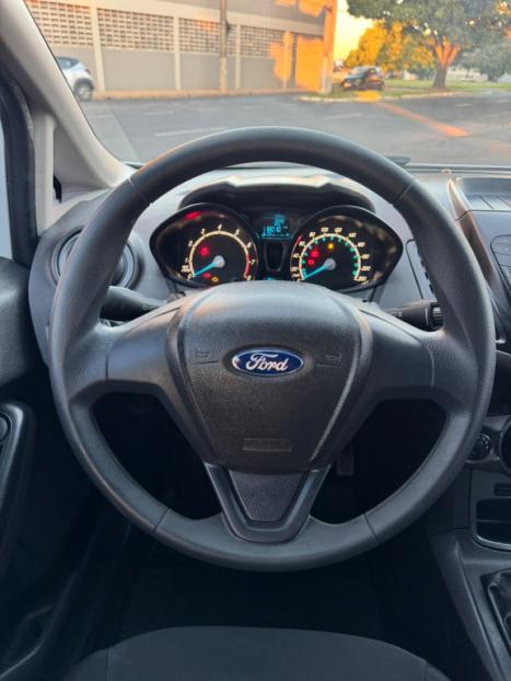 FORD Fiesta Hatch 1.5 16V 4P S FLEX, Foto 11