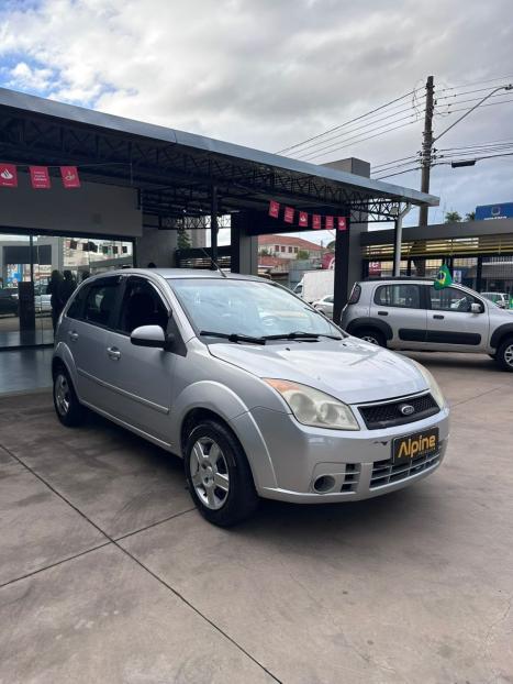 FORD Fiesta Hatch 1.6 4P FLEX, Foto 2