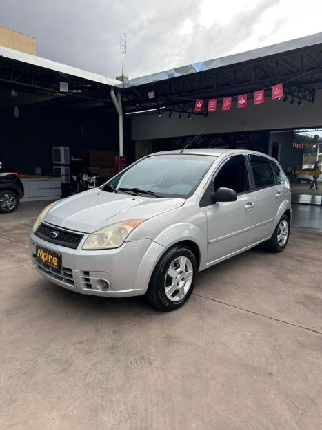 FORD Fiesta Hatch 1.6 4P FLEX, Foto 3