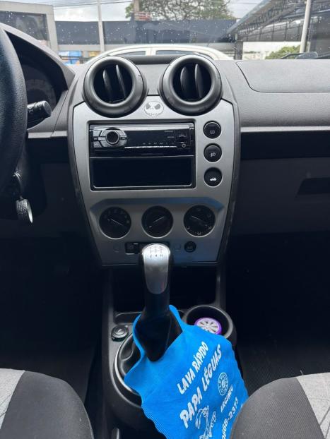 FORD Fiesta Hatch 1.6 4P FLEX, Foto 11