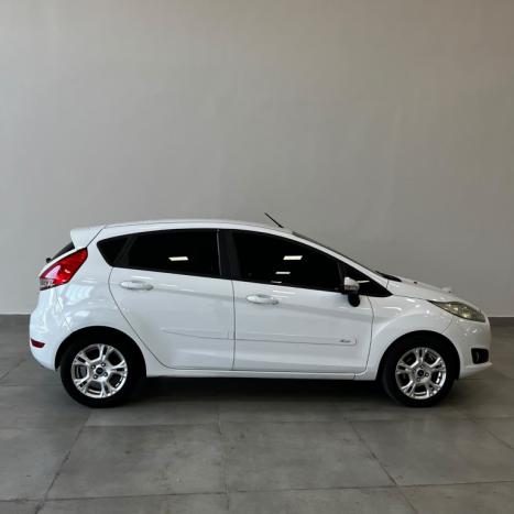 FORD Fiesta Hatch 1.6 16V 4P FLEX SE POWERSHIFT AUTOM�TICO, Foto 7